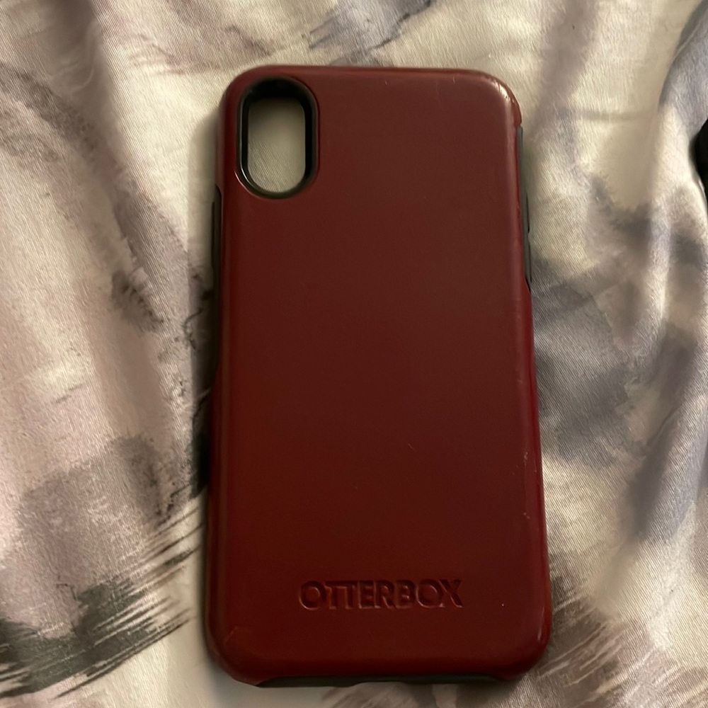 Maroon Otter Box
